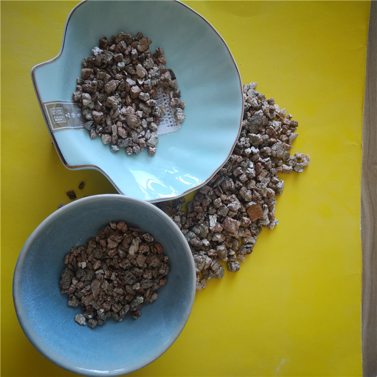 植物養(yǎng)護用 膨脹蛭石2-4mm